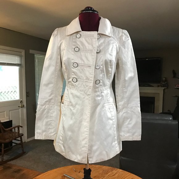 Ladies Jacket - Picture 1 of 4